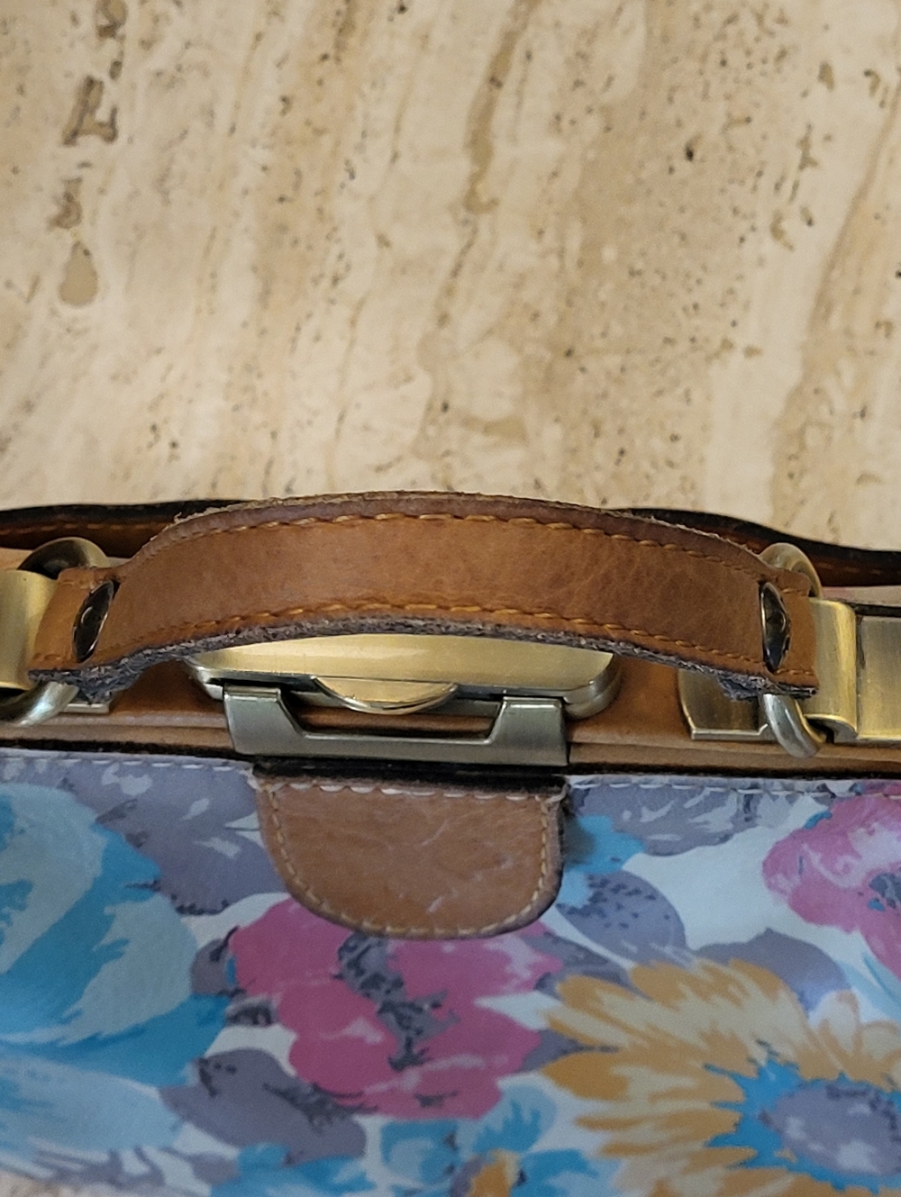 Patrisha Nash Poppies In Bloom Small Satchel - Picture 7 of 11